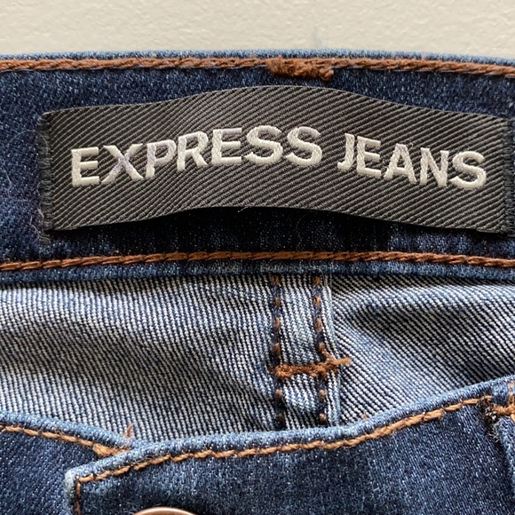 Express Skinny Mia Mid Rise Jeans - Picture 3 of 5